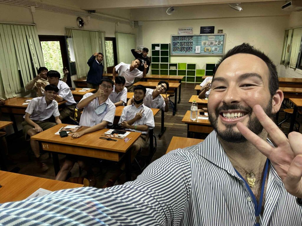 Rye to Thai - moving to Thailand with SINE Education.